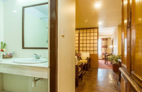 Thamel Hotel | Little Nepal Inn