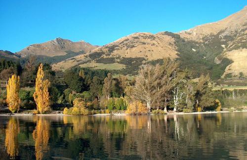 Mount Creighton House | Little Paradise Lodge