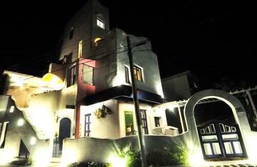 Sail Rock Beach House | Little Path Kenting