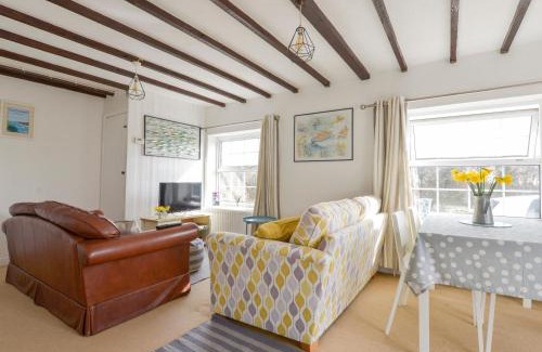 East Allington House | Little Piccadilly