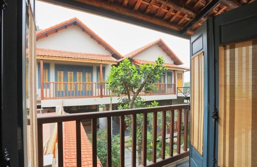 Hoa Lu House | ✩Little Tam Coc homestay w nature style House build with indochine concepts,