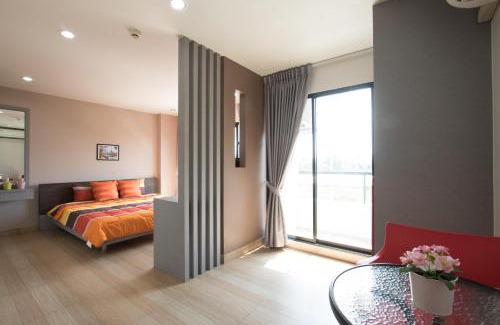 Bang Na Apartment | Live at Home Sukhumvit 105