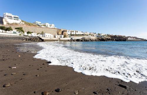 Poris de Abona Apartment | Live Faro Poris House with beautiful sea views