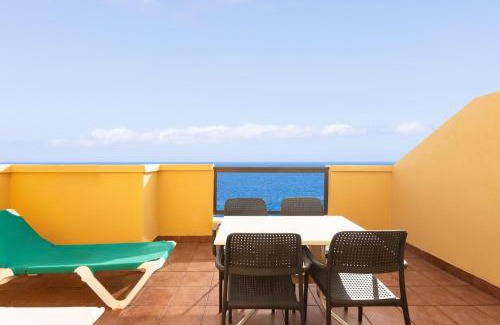 Poris de Abona Apartment | Live Faro Poris House with beautiful sea views