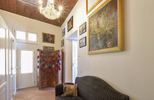 Amantea Apartment | Live in style in this beautiful vacation apartment with sea view in Amantea.