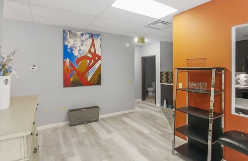 Rosedale Condo | Live/Work Close - Spacious 1 Bdrm, + EV charging, South of Downtown Denver