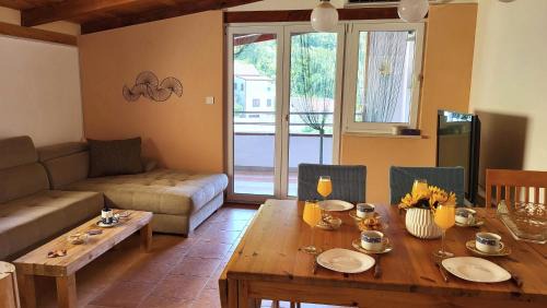 Novigrad Apartment | Live & Work Dalmatian Way at Chic Lajka Duplex