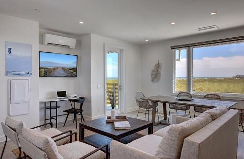 Corpus Christi Resort | Lively Beach