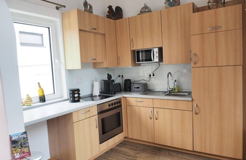 Bad Neuenahr-Ahrweiler Apartment | Living above the studio - maisonette apartment
