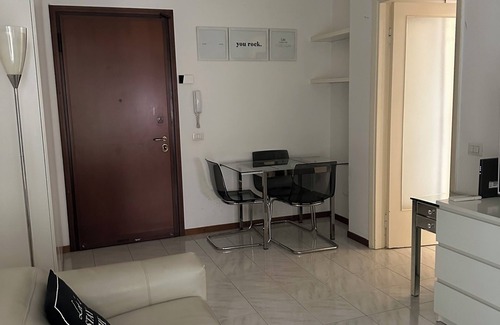Porta Volta Apartment | LIVING MILAN - VIA VARESE 4