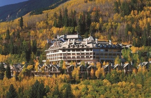 Beaver Creek Apartment | Living Space with Access to Hot Tub, Pool & Gym