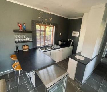 Port Beaufort House | Living The Breede - Weaver Cottage