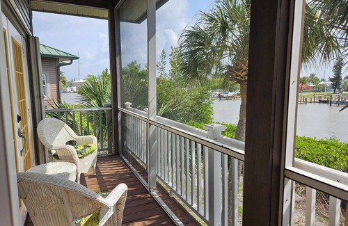 Everglades City House | Living tropical island