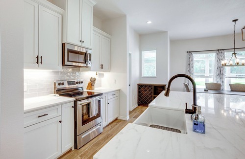 West Livingston House | Livingston Retreat w/Patio & Charcoal Grill