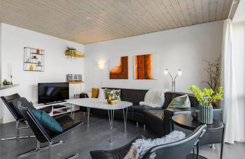 Lokken House | LK898-Lokken-Laksen-21