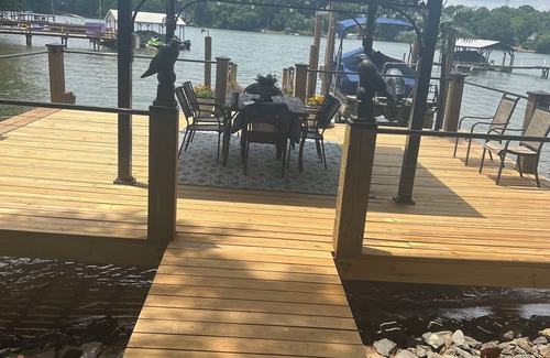 Troutman Apartment | LKN WATERFRONT studio in wonderful Mooresville NC all inclusive