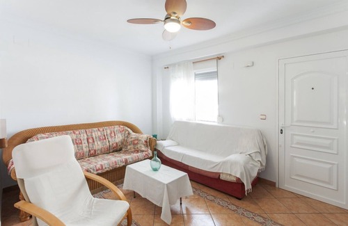 Oliva House | LLAMÀNTOL - Cosy house with private terrace near the beach.