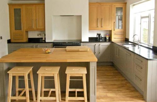 Dolgellau House | Llechwedd