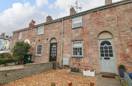 Bont Newydd Cottage | Llety Bach