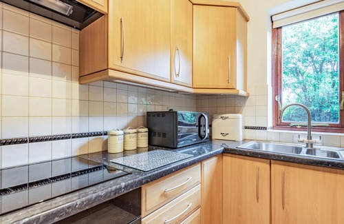 Dolgellau Cottage | LLETY NEST, country holiday cottage, with a garden in Brithdir