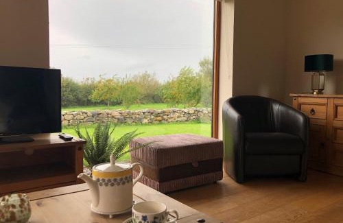 Llandwrog House | Llofft Yr Yd