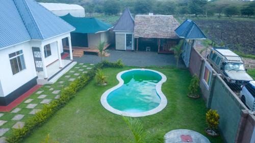 Arusha Bed & Breakfast | Local Villa Lodge