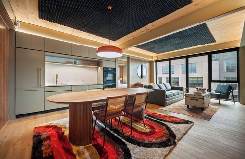 East Cesar Chavez Apartment | Locale East Austin