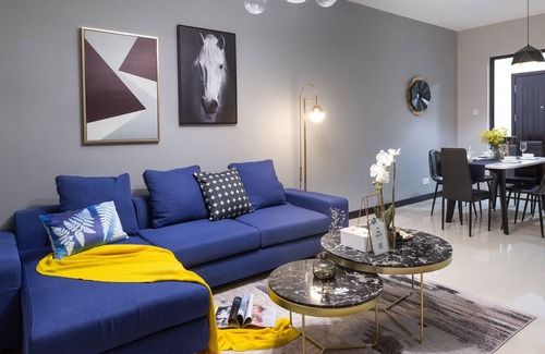 Xiangzhou District Apartment | Locals Boutique Apartment Huafa Plaza 38