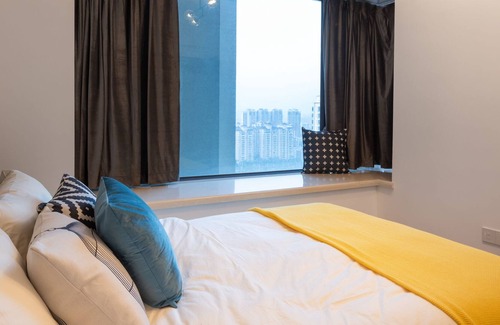 Xiangzhou District Apartment | Locals Boutique Apartment Huafa Plaza 38