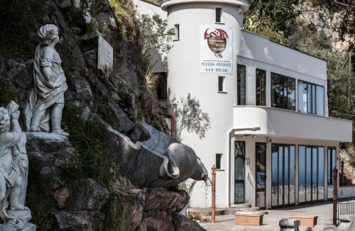 Boccadifalco Bed & Breakfast | Locanda Del Drago