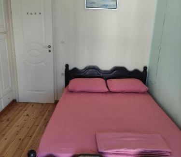 Lefkada Apartment | LocArt room2