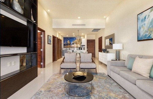 Santa Rosa Resort | Located between Tule Beach and Tequila Cove Beach - Villa La Valencia