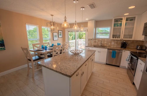 Cortez House | Located in Historic Village Near Beach, Private Pool and Spa - Lobster Key