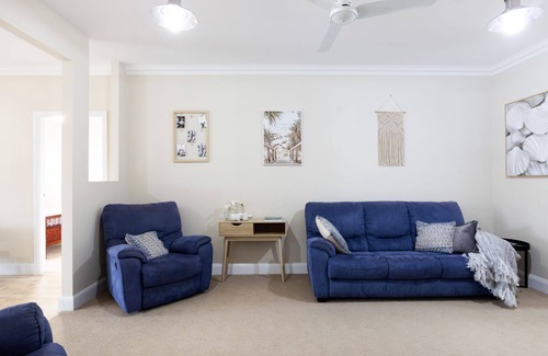 Burrill Lake House | Located in the heart of Burrill Lake