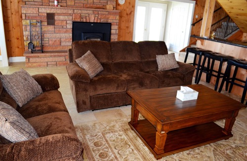 Laketown House | Located on the South Beach of beautiful Bear Lake, Utah