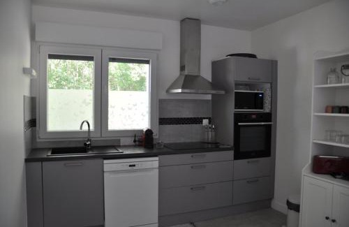 La Ferte-sous-Jouarre House | Location d appartements EasyLodges à La Ferté-sous-Jouarre proche gare Séjour tout confort