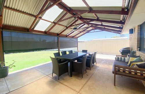 Lancelin House | Location! Location! Merlot all about it.