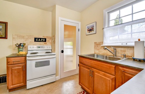 North End Cottage | Location, Location, with Value, Style, and Comfort!