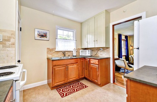 North End Cottage | Location, Location, with Value, Style, and Comfort!