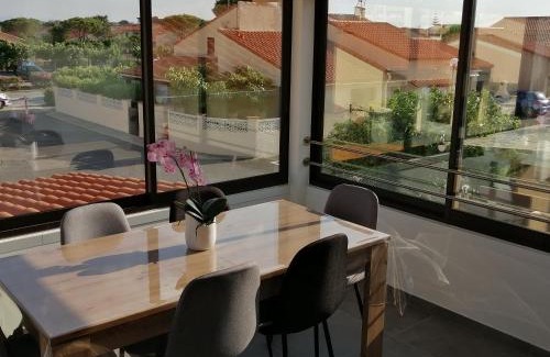 Le Barcares House | location maison de vacances jusqu'à 6 personnes près du port et de la plage