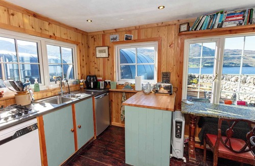 Garve House | Loch Broom Glamping