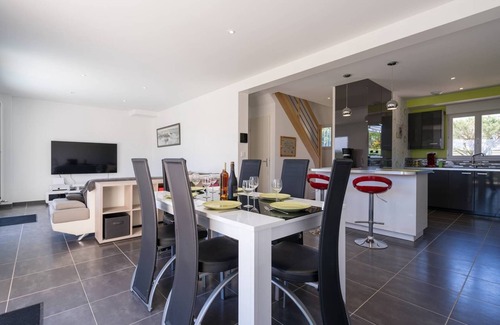 Locmariaquer House | Locmariaquer - 4-room house - 94m² - Wifi