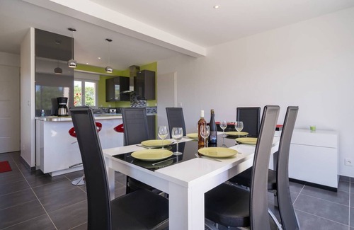 Locmariaquer House | Locmariaquer - 4-room house - 94m² - Wifi