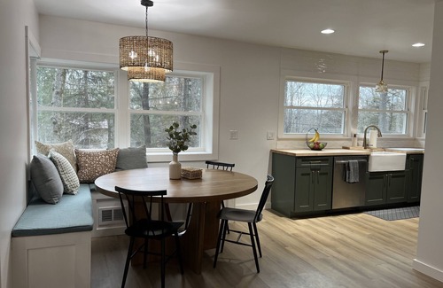 Locust Lake Village House | Locust Lake 5BR 120" Theater, Arcade, Fire Pit, Wood Fire Place, Ping Pong+