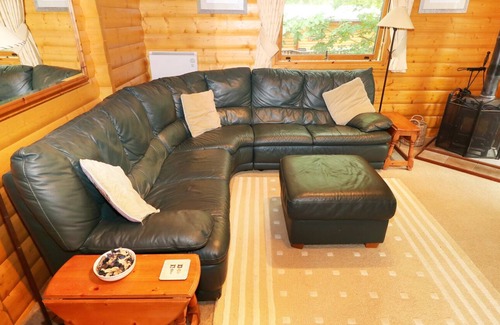 Kenwick House | LODGE 8, with open fire in Louth