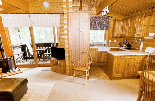 Kenwick House | LODGE 8, with open fire in Louth