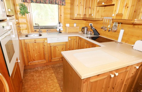 Kenwick House | LODGE 8, with open fire in Louth