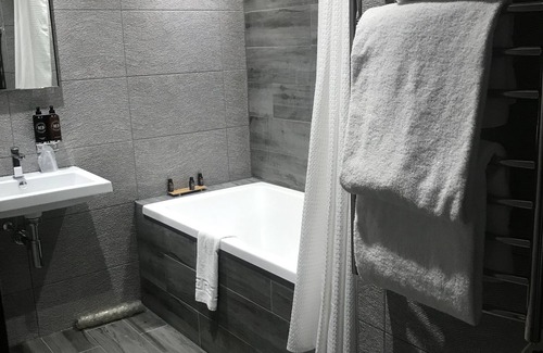 Luss Hotel | Lodge on Loch Lomond Hotel