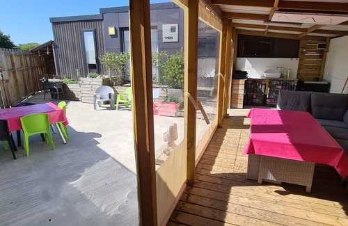 Damgan Cottage | Lodging located 700m from the sea and 500m from the town center.