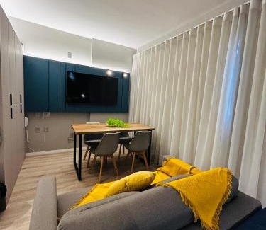 Batel Apartment | Loft Aconchegante no Batel 3 Pessoas com Wi-Fi e Estacionamento
